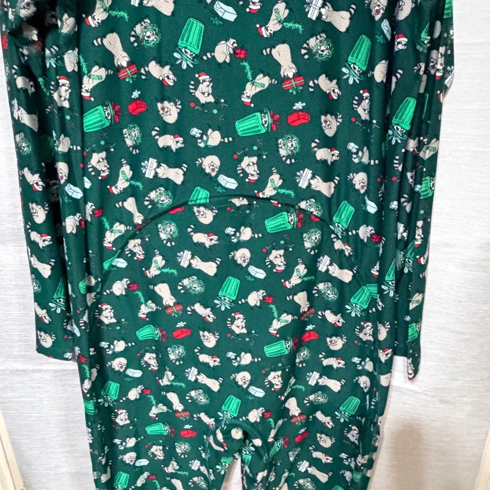 Duluth Trading Co Go Buck Naked Mens XL Union Suit Raccoon Holiday Green Zip